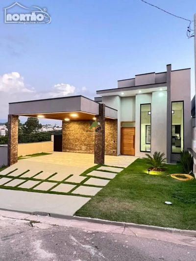 Casa, 5 quartos, 350 m² - Foto 1