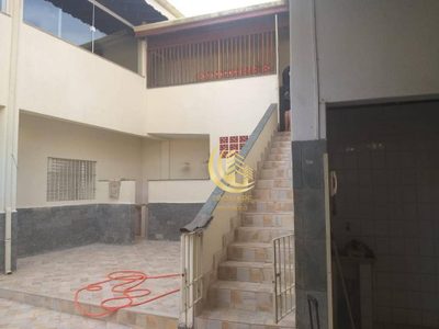 Sobrado, 4 quartos, 390 m² - Foto 4