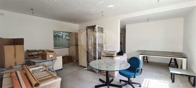 Sobrado, 8 quartos, 269 m² - Foto 1