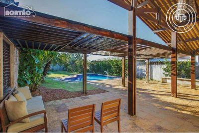 Casa, 6 quartos, 392 m² - Foto 4
