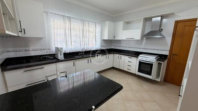 Casa, 3 quartos, 268 m² - Foto 5