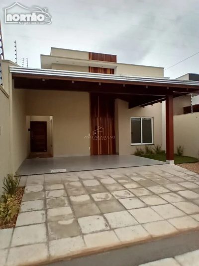 Casa, 3 quartos, 154 m² - Foto 1
