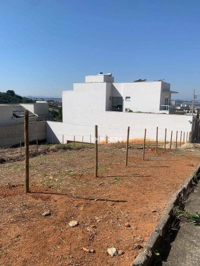 Terreno, 348 m² - Foto 1