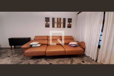 Casa, 3 quartos, 280 m² - Foto 2