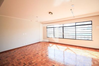 Casa, 3 quartos, 200 m² - Foto 1