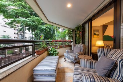 Apartamento, 3 quartos, 150 m² - Foto 1