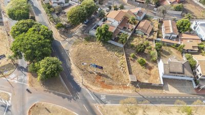 Loteamento e Condomínio, 1050 m² - Foto 2