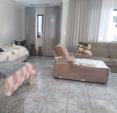 Casa, 3 quartos, 175 m² - Foto 2