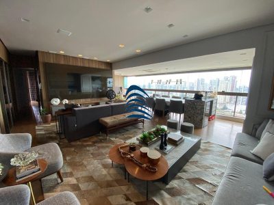 Apartamento, 3 quartos, 147 m² - Foto 1