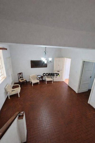 Casa, 9 quartos, 646 m² - Foto 4