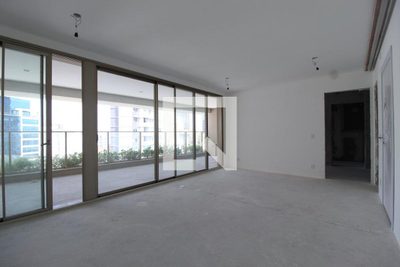 Apartamento, 3 quartos, 151 m² - Foto 2
