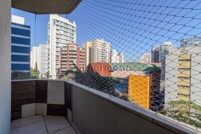 Apartamento, 3 quartos, 134 m² - Foto 2