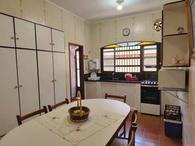 Casa, 3 quartos, 90 m² - Foto 2