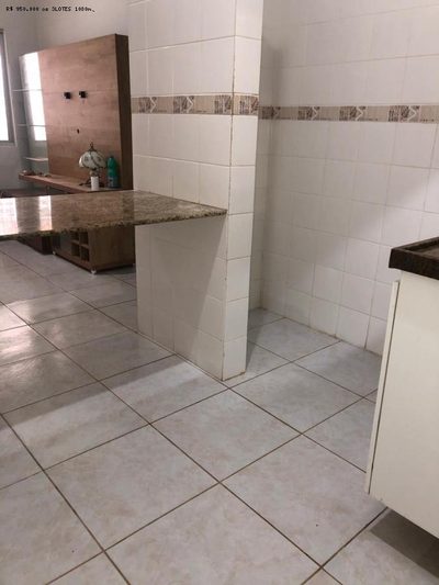 Casa, 2 quartos, 53 m² - Foto 1
