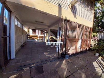Casa, 6 quartos, 240 m² - Foto 4
