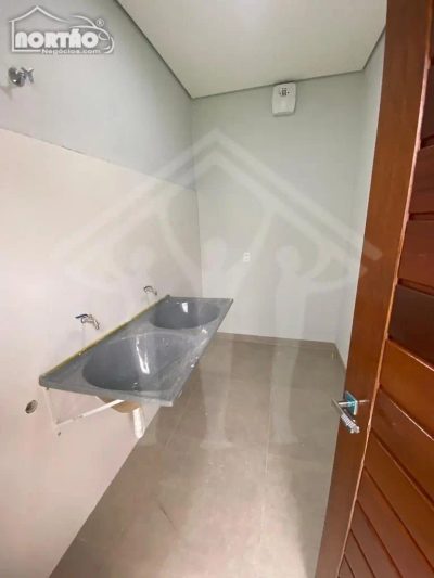 Casa, 3 quartos, 121 m² - Foto 2