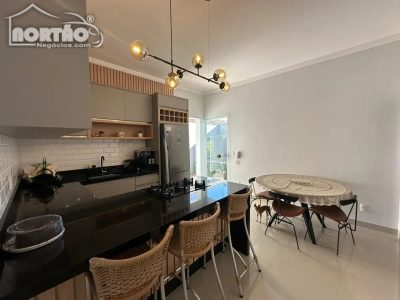 Casa, 3 quartos, 186 m² - Foto 5
