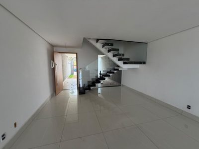 Casa, 2 quartos, 235 m² - Foto 2