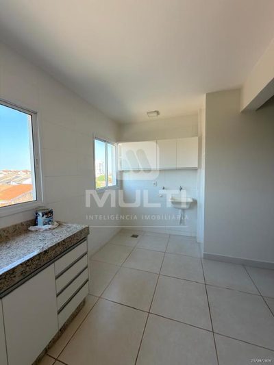 Apartamento, 2 quartos, 49 m² - Foto 2