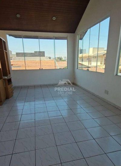 Casa, 7 quartos, 275 m² - Foto 2