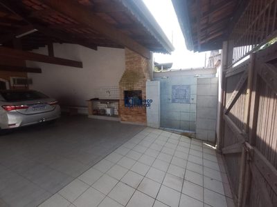 Casa, 3 quartos, 282 m² - Foto 4