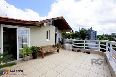 Cobertura, 3 quartos, 249 m² - Foto 1