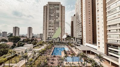 Apartamento, 3 quartos, 242 m² - Foto 1