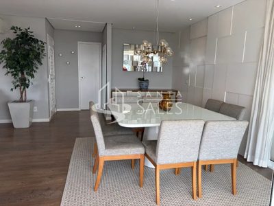 Apartamento, 3 quartos, 162 m² - Foto 1
