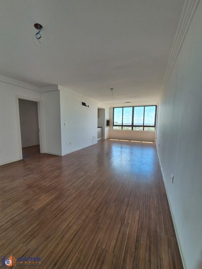 Apartamento, 3 quartos, 107 m² - Foto 2
