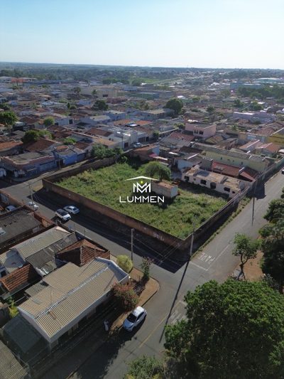 Loteamento e Condomínio, 1800 m² - Foto 3