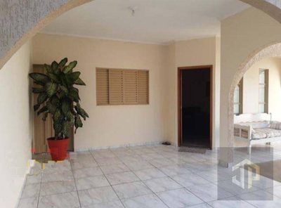Casa, 3 quartos, 161 m² - Foto 2