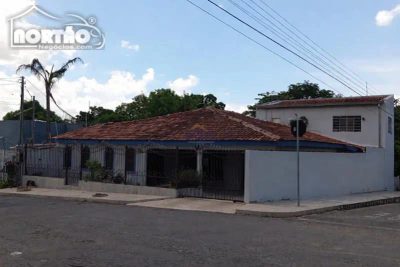 Casa, 3 quartos, 281 m² - Foto 2