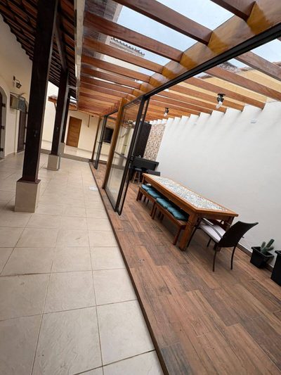 Casa, 6 quartos, 350 m² - Foto 2
