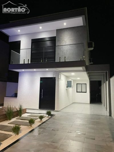 Casa, 4 quartos, 153 m² - Foto 2