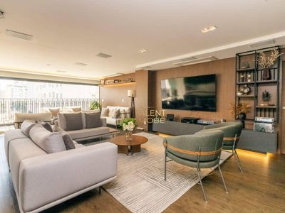Apartamento, 3 quartos, 206 m² - Foto 1