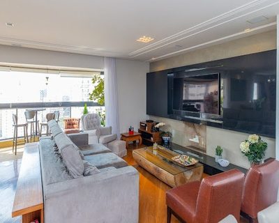 Apartamento, 3 quartos, 190 m² - Foto 1