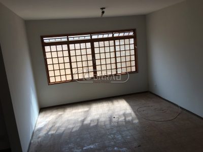 Casa, 3 quartos, 224 m² - Foto 1