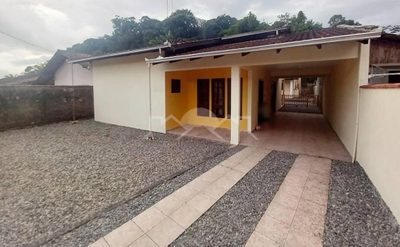 Casa, 4 quartos, 140 m² - Foto 1