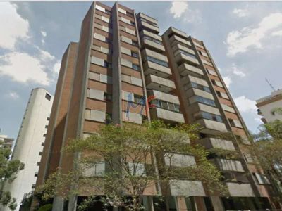 Apartamento, 2 quartos, 70 m² - Foto 1