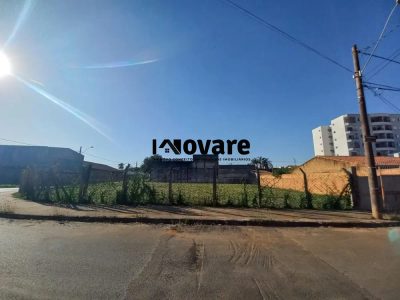 Terreno, 700 m² - Foto 1