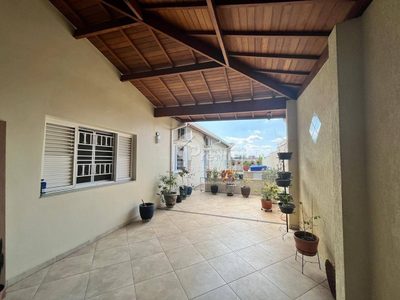 Casa, 3 quartos, 159 m² - Foto 2
