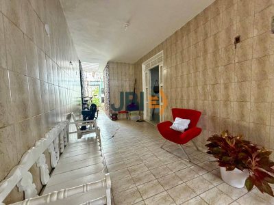 Casa, 4 quartos, 228 m² - Foto 2