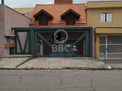 Sobrado, 3 quartos, 347 m² - Foto 1