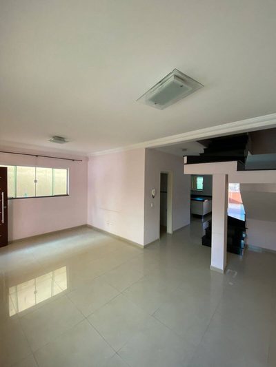Sobrado, 3 quartos, 205 m² - Foto 2