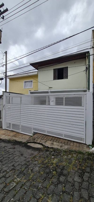 Casa, 2 quartos, 180 m² - Foto 1