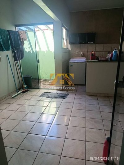 Casa, 3 quartos, 245 m² - Foto 3