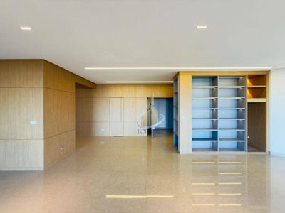 Apartamento, 4 quartos, 360 m² - Foto 1