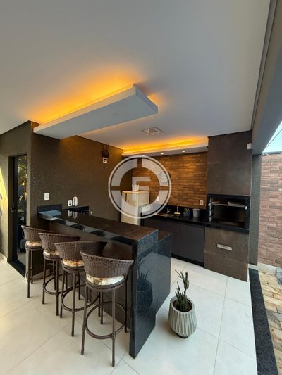 Casa, 2 quartos, 250 m² - Foto 2