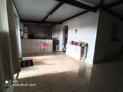 Casa, 3 quartos, 211 m² - Foto 1