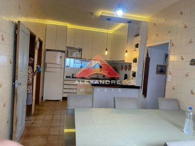 Casa, 4 quartos, 205 m² - Foto 3